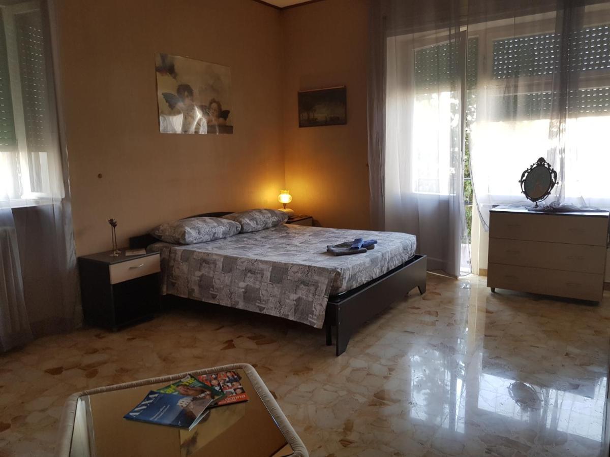 La Fenice Foresteria Lecce Extérieur photo